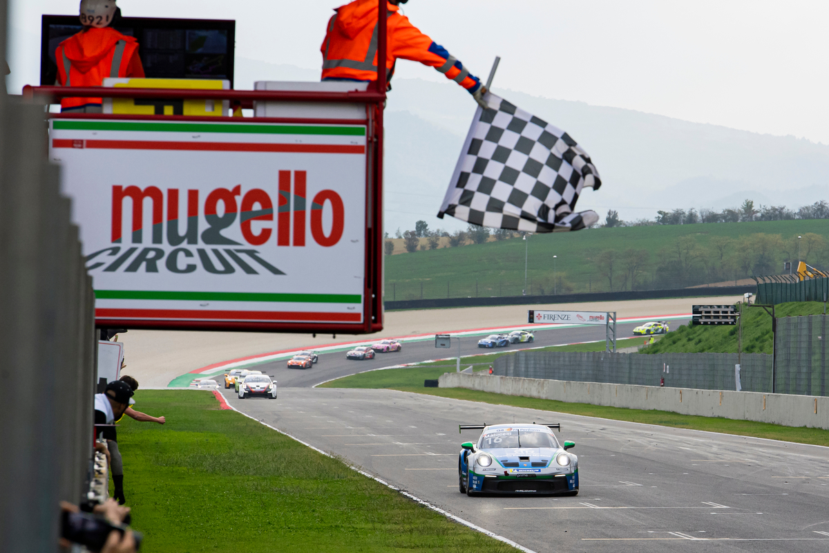 Porsche Carrera Cup Italia, Malucelli firma l’ultima gara della stagione al Mugello
